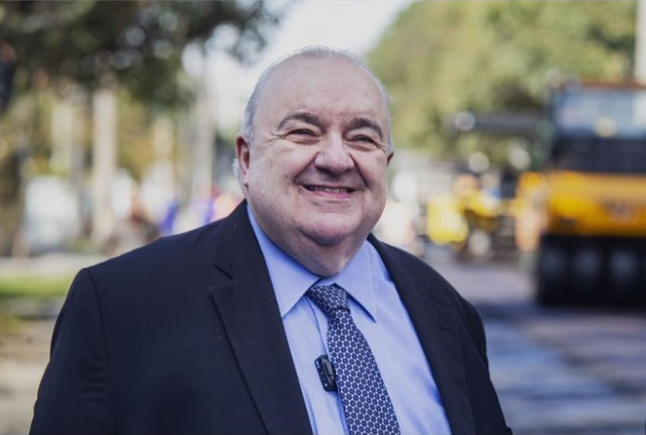 Rafael Greca sinaliza apoio à reeleição de Lula